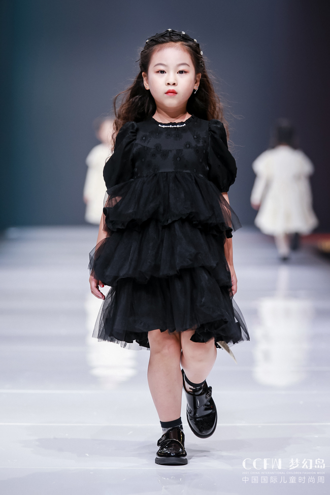 CCFW | Made Moiselle 2022S/Sӱ䡱ŮͯƷ
