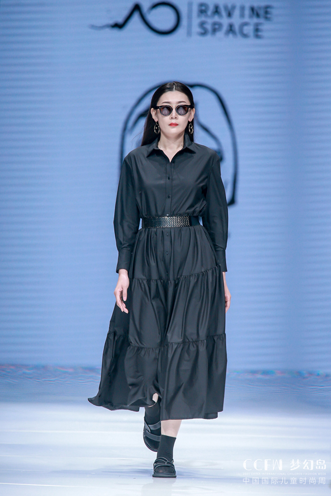 2021 CCFW | MR DESIGNER YANGZI Ƹ˼